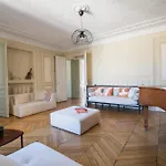Apartment Typical Haussmannien With Eiffel Tower View - Bm68 Paris