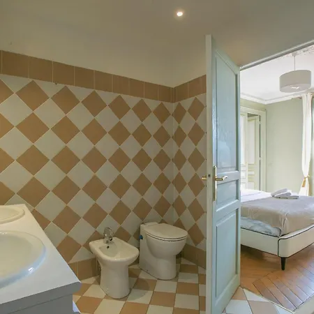 아파트 Typical Haussmannien With Eiffel Tower View - Bm68 파리