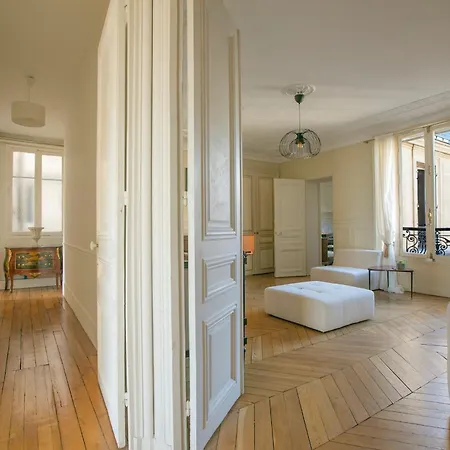 Typical Haussmannien With Eiffel Tower View - Bm68 * Paris
