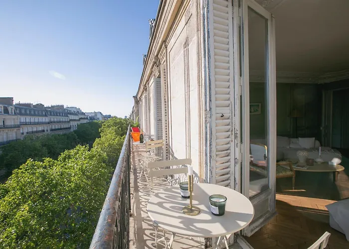 Apartment Typical Haussmannien With Eiffel Tower View - Bm68 *