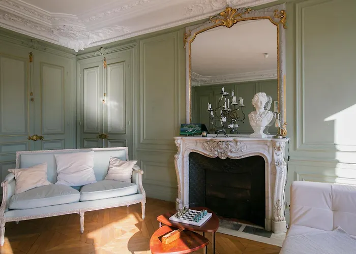 Apartment Typical Haussmannien With Eiffel Tower View - Bm68 Paris